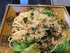 -上上签·冷锅串串(六灌路店)