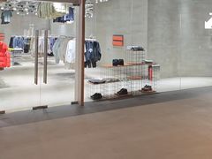 -迪桑特DESCENTE(北京三里屯BLANC店)