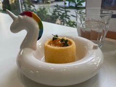 平平无奇的蛋糕卷-五进制 Coffee Shop