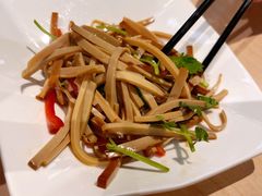 卤豆干丝-避风塘(嘉兴八佰伴店)