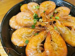 -老东镇啤酒屋海鲜加工·蒸汽海鲜·海鲜烧烤(台东店)