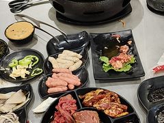 -啊美丽炭火烤肉(滑翔一店)