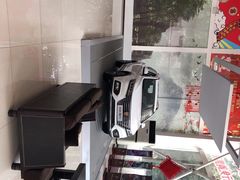 -上汽荣威飞凡体验中心(莲池南二环店)