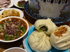 -蒙亨·手把肉·蒙古包文化主题餐厅(天恒广场店)