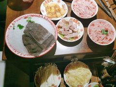 -牛市坎火锅(建设路店)