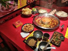 -谭鸭血老火锅(万象九宜城店)