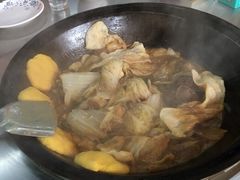 -屯老二农家铁锅炖·行业领军者(梅江店)