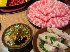 -巴卤社老火锅(财富店)