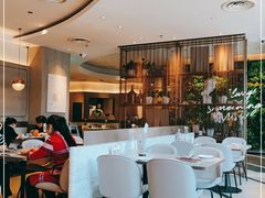 大堂-必胜客(松雷店)