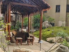 -忆江南·临江鱼馆