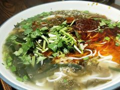 -何小欢·南充方锅盔