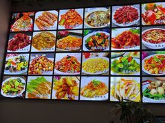 -李哥海鲜烧烤家常菜(孔雀城店)