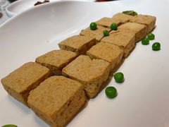 -荟廷·晶萃(陆家嘴尚悦湾店)