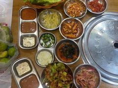 -黑豚黨韩国烤肉料理(悦然时光店)