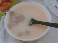 -必胜客(宝杨路宅急送店)