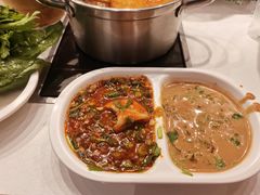 -百品聚旋转火锅(号外店)