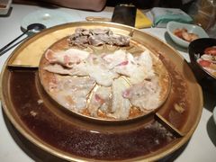 -猪啊牛呀羊啊铜盘烤肉(正大广场店)