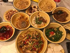 -东排食堂长沙小吃大排档(五一广场店)