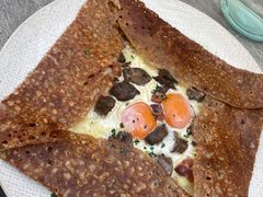 鸡蛋蘑菇熏肉荞麦可丽饼-RAC BAR(安福路店)