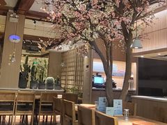-蜜桃餐厅·伴山(湖滨商业街店)
