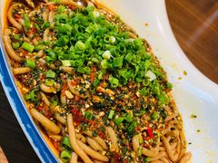 鸡丝荞面-有红鸡毛店·川菜(建设路店)