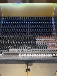 -悦指间美甲美睫