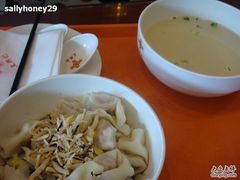 拌馄饨-王興記(中山路店)