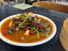 香辣螺蛳-周姑娘不等味·牛羊肉火锅·螃蟹罗氏虾·烤鱼烤串(高邮店)