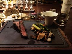 -恰餐厅及酒吧 CHAR Bar & Grill (北京丽都皇冠假日店)