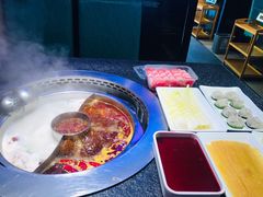-佰人王串串香火锅(洋珠巷店)