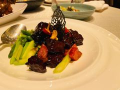 黑金雪花牛肉粒-上海和平饭店龙凤厅 Dragon Phoenix