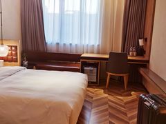 -花韵丁香酒店(北京南站牛街店)