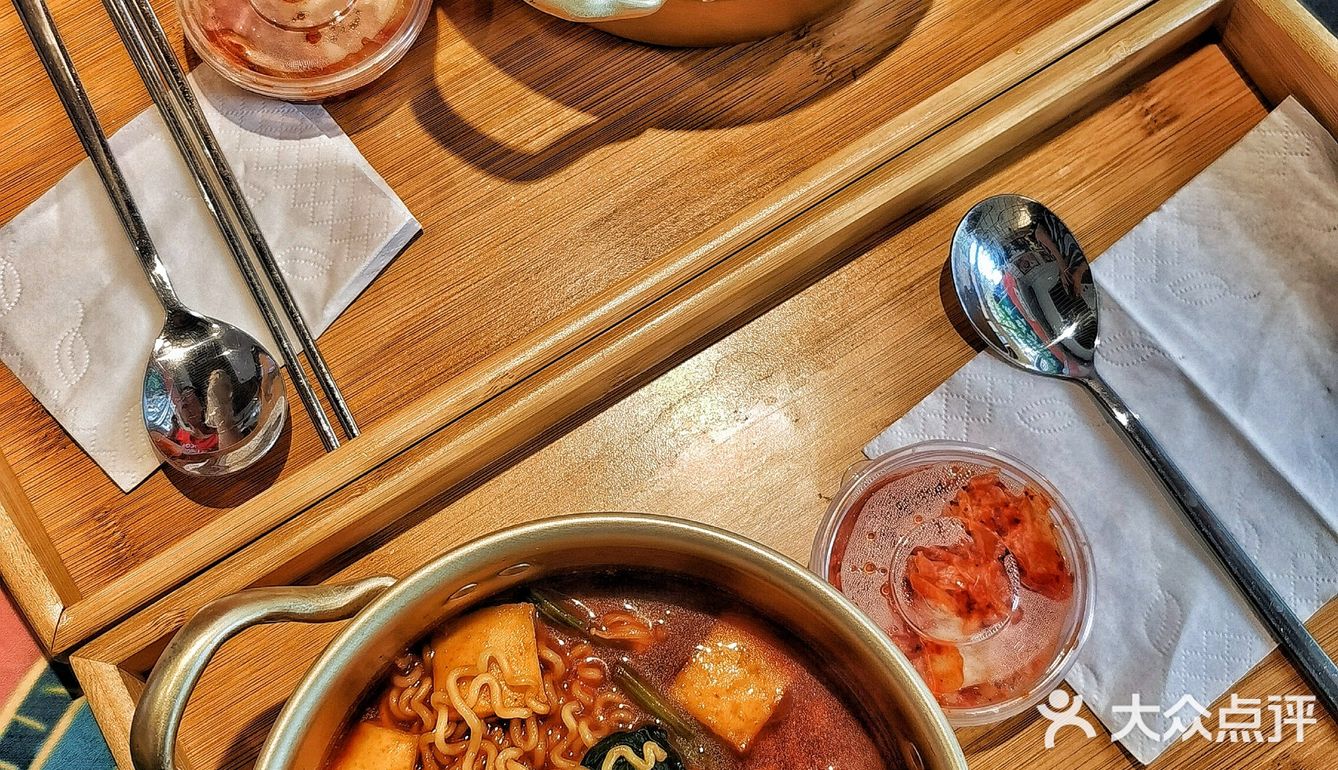 一个月吃三次 这迷人的韩餐✌