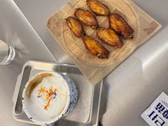 肥妈鸡翼-唐萌街·咖啡·精酿·茶