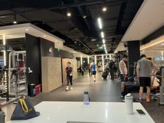 -瑞力健身(解放数创广场店)