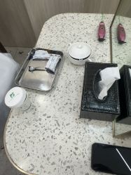 -PE SALON