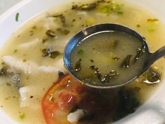 -兔行天下-鸿鹤鲜锅兔(中海国际店)