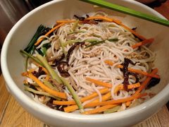 鸡丝凉米线-云海肴·汽锅鸡·云南菜(广安门天虹店)