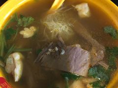 油豆腐牛肉粉丝汤（咖喱）-小杨生煎(火车站北广场店)