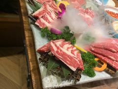 -明洞阿姨·韩式酱蟹烤肉·创意料理(三元桥店)