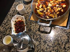 -黄记煌三汁焖锅(渝北金港国际店)