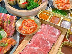 -轻烧烤肉(光谷步行街店)