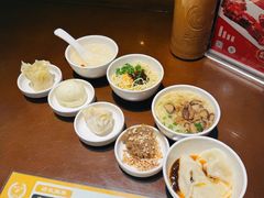 -正一涵老味道名小吃(广汉总店)