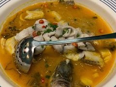 酸鲜金汤鱼片-中西名菜(增城万达广场店)