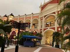 -佛罗伦萨小镇广佛名品奥特莱斯(疏港路店)