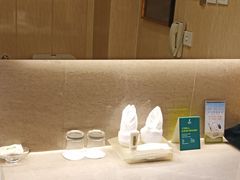 -西安绿地假日酒店