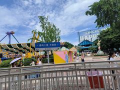 -成都欢乐谷
