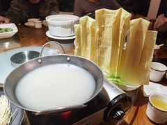 -凤阁楼果木烧鹅(鹤山陈山店)