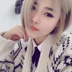 -INS羽毛接发·巴黎画染