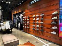 -NIKE武汉品牌体验店